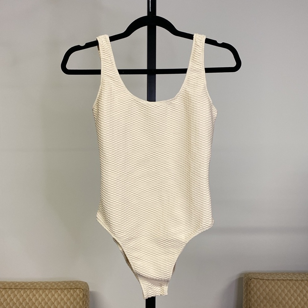 ANINE BING Jace One Piece In Color Cream - Picture 5 of 8